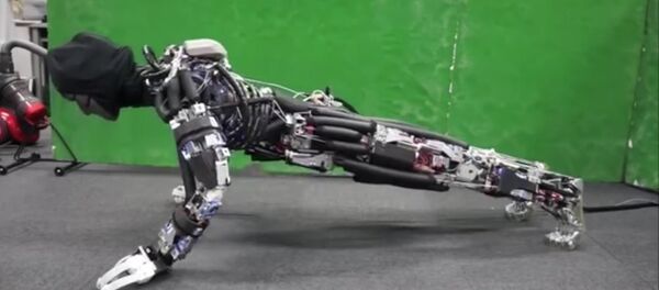 Ce robot japonais peut transpirer! - Sputnik Afrique