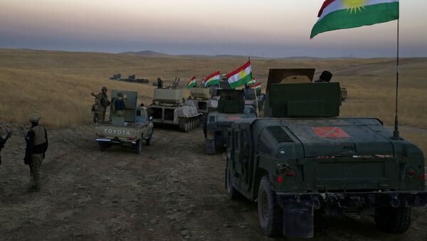 Un convoi de Peshmergas en train de rejoindre les forces principales près de Mossoul - Sputnik Afrique
