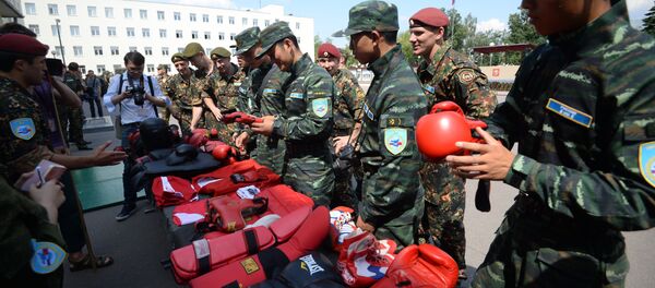 La Chine et la Russie lancent des manœuvres anti-terroristes conjointes Collaboration-2016 - Sputnik Afrique