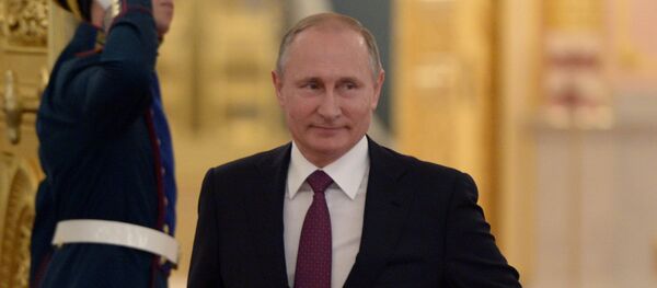 Президент РФ В. Путин встретился с паралимпийской сборной РФ по летним видам спорта - Sputnik Afrique