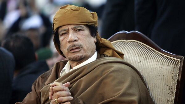 Каддафи похоронили вместе с сыном - Sputnik Afrique