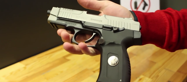 Kalachnikov présente une toute nouvelle arme - Sputnik Afrique