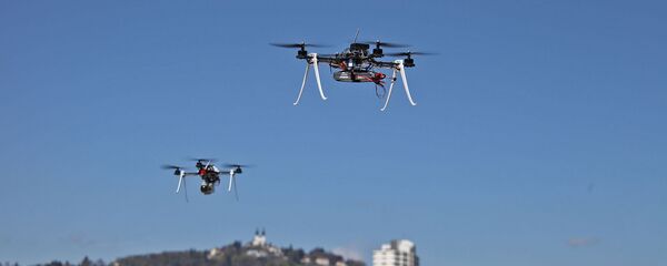 Un «essaim» de mini-drones, nouvelle super-arme du Pentagone? - Sputnik Afrique