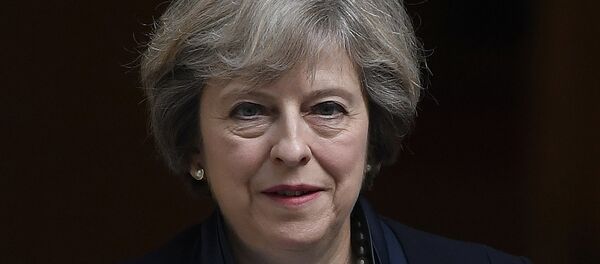 Theresa May: le parlement doit reconnaître la légitimité du Brexit - Sputnik Afrique