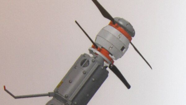 Прототип ручного беспилотника массой 600 граммов - Sputnik Afrique