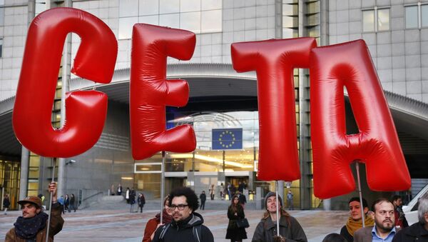 Protestdemonstration gegen CETA in Brüssel - Sputnik Afrique