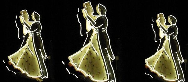 Ball Room Dancing Neon Sign - Sputnik Afrique