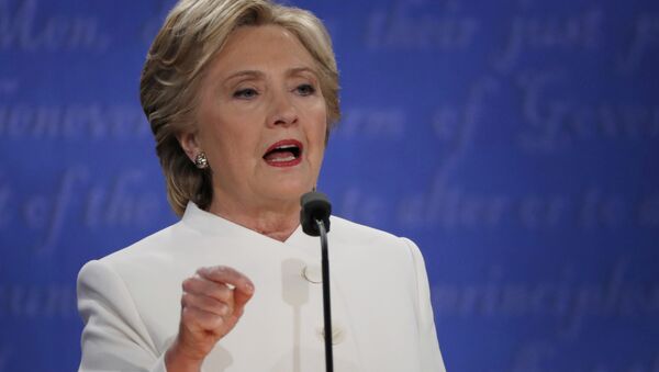 Hillary Clinton lors des débats présidentiels - Sputnik Afrique