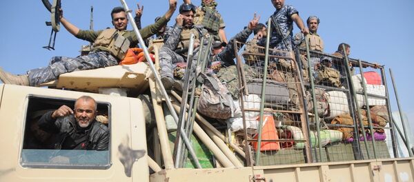 Les habitants de Mossoul joignent les Peshmergas pour lutter contre Daech - Sputnik Afrique