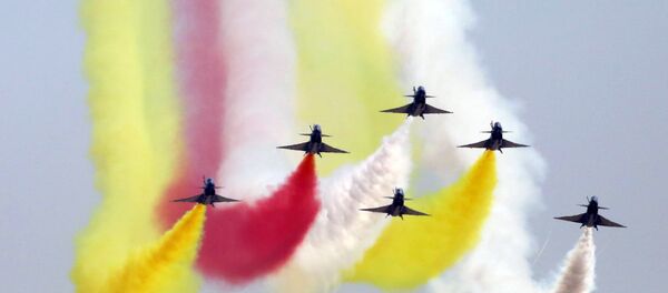 Le chasseur J-20, une percée chinoise avec des technologies russes - Sputnik Afrique