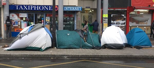 Camp migratoire de Stalingrad à Paris - Sputnik Afrique