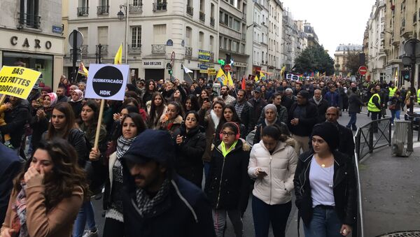 Des milliers de Kurdes manifestent à Paris - Sputnik Afrique