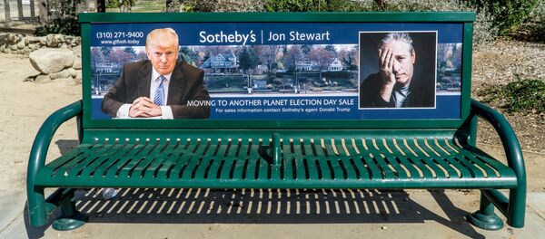 Künstler veräppelt Stars in Los Angeles wegen ihrer Trump-Antipathie - Sputnik Afrique