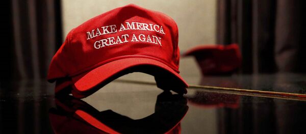 Chapeau Donald Trump - Sputnik Afrique