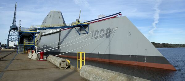 The Navy's stealthy Zumwalt destroyer is seen at Bath Iron Works, Thursday, Oct. 31, 2013, in Bath, Maine. It's the largest destroyer ever built for the Navy The Navy's stealthy Zumwalt destroyer is seen at Bath Iron Works, Thursday, Oct. 31, 2013, in Bath, Maine. It's the largest destroyer ever built for the Navy - Sputnik Afrique