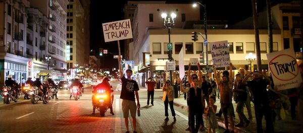 Trump aux manifestants : «N’ayez pas peur!» - Sputnik Afrique