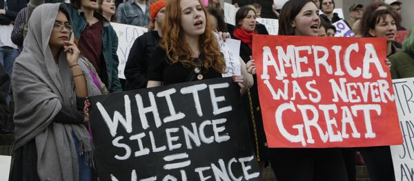 Protestations aux USA - Sputnik Afrique