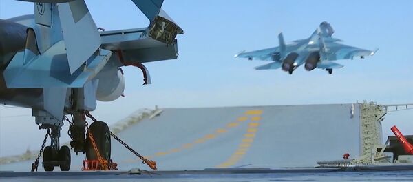 les navires russe Amiral Kouznetsov - Sputnik Afrique