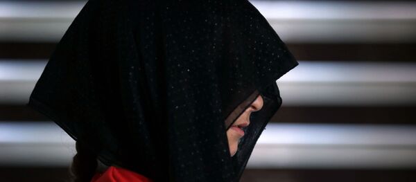 Femme en voile - Sputnik Afrique