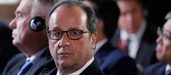 François Hollande  - Sputnik Afrique