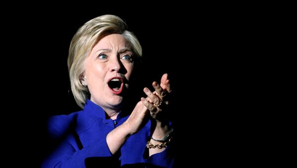 Präsidentschaftskandidatin Hillary Clinton in Los Angeles - Sputnik Afrique