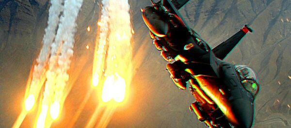 Un chasseur F-15 - Sputnik Afrique