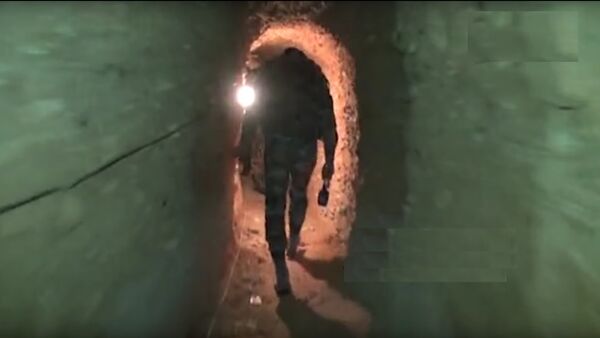 Un tunnel des terroristes dans une banlieue de Damas - Sputnik Afrique