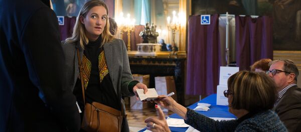 Second tour de la primaire de la droite et du centre - Sputnik Afrique