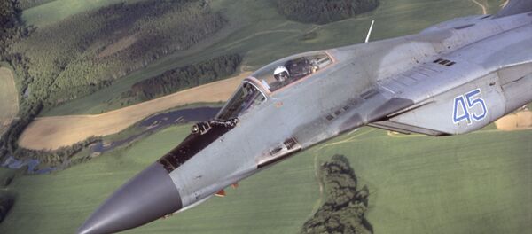 Six chasseurs russes offerts par Moscou arriveront en Serbie d’ici mai 2017 Six chasseurs russes offerts par Moscou arriveront en Serbie d’ici mai 2017 - Sputnik Afrique