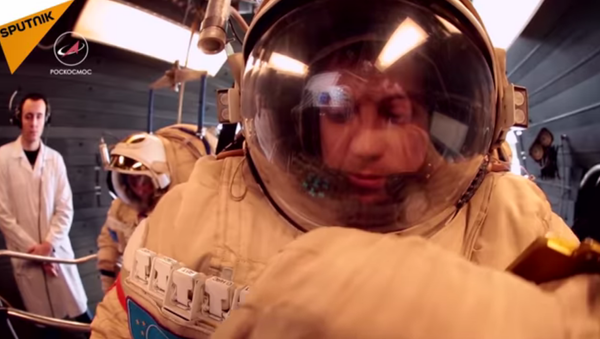 «L’ours blanc», un costume thermique pour les cosmonautes russes - Sputnik Afrique