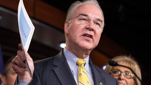 Chairman of the House Budget Committee Tom Price (R-GA) announces the House Budget during a press conference on Capitol Hill in Washington - Sputnik Afrique