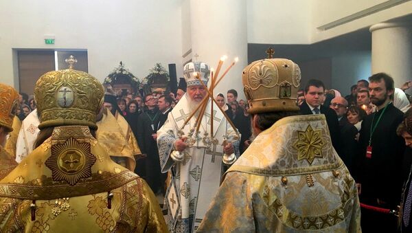 Le patriarche de Moscou Cyrille consacre la nouvelle cathédrale russe à Paris - Sputnik Afrique