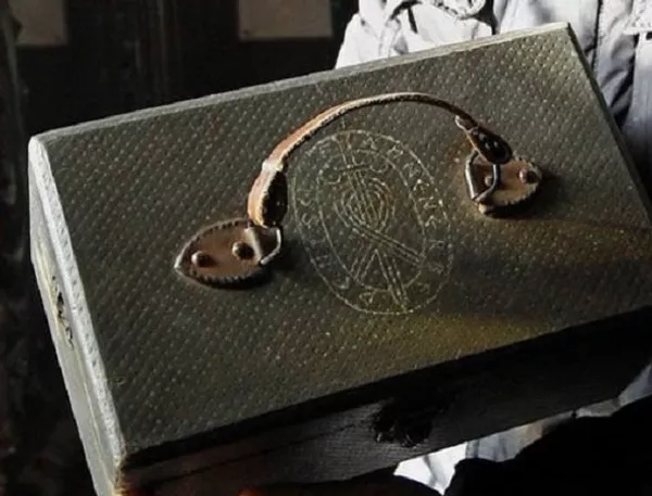 Objets mystérieux découverts dans le Caucase Objets mystérieux découverts dans le Caucase - Sputnik Afrique