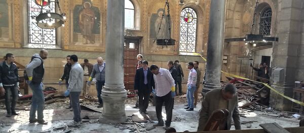 Égypte: une explosion frappe la Cathédrale Saint-Marc du Caire (vidéo) - Sputnik Afrique