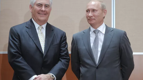 Rex Tillerson and Vladimir Putin - Sputnik Afrique