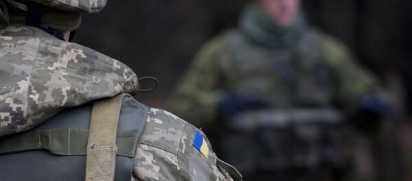 Escalade dans le Donbass: les troupes de Kiev attaquent les positions des milices - Sputnik Afrique