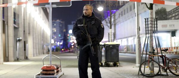 Attaque au camion contre un marché de Noël à Berlin - Sputnik Afrique