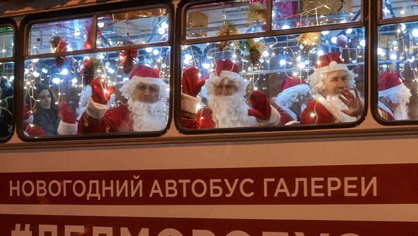 Un «bus de Noël» - Sputnik Afrique
