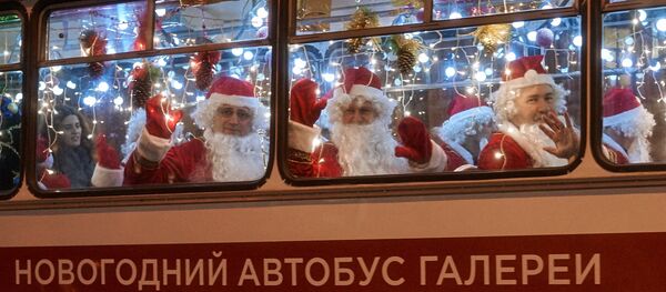 Un «bus de Noël» - Sputnik Afrique