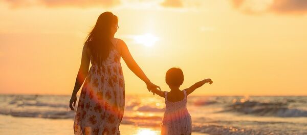 La lumière solaire renforce le système immunitaire - Sputnik Afrique