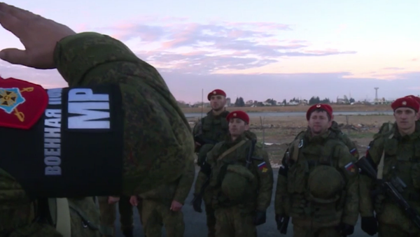Le bataillon de police militaire russe déployé en Syrie (VIDEO) - Sputnik Afrique