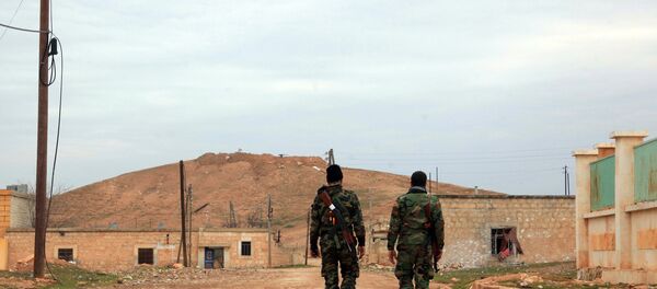 Syrian government forces patrol after taking control of the village of Kiffin - Sputnik Afrique