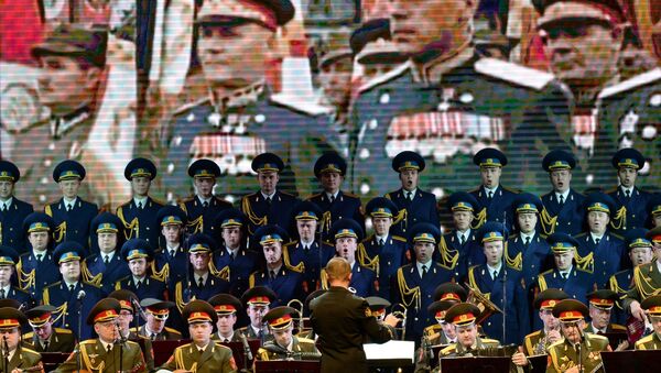 Members of the Alexandrov Russian Army song and dance ensemble - Sputnik Afrique