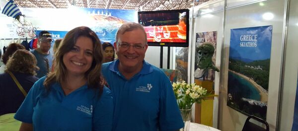 Kyriakos Amiridis, ambassadeur grec avec son épouse - Sputnik Afrique