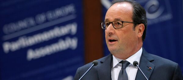 Hollande promet à Trump de promouvoir le dialogue avec la Russie - Sputnik Afrique