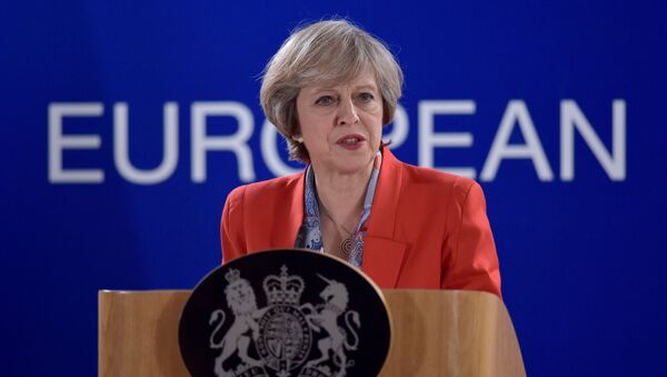 Britain's Prime Minister Theresa May holds a news conference after the EU summit in Brussels, Belgium October 21, 2016. - Sputnik Afrique