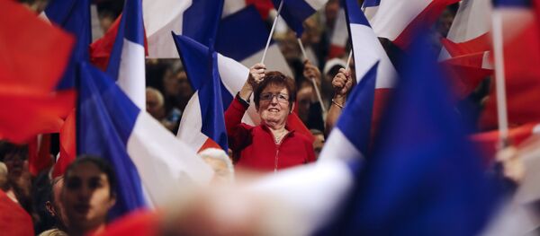 des citoyens français - Sputnik Afrique