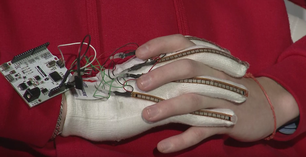 Le gant intelligent   - Sputnik Afrique