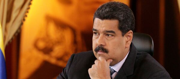 Venezuela's President Nicolas Maduro attends an agreement signing ceremony with representatives of oil companies: Venezuelan Delta Petroleum and India's ONGC Videsh Limited - Sputnik Afrique