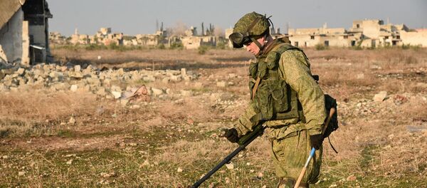 Разминирование восточных районов сирийского города Алеппо - Sputnik Afrique